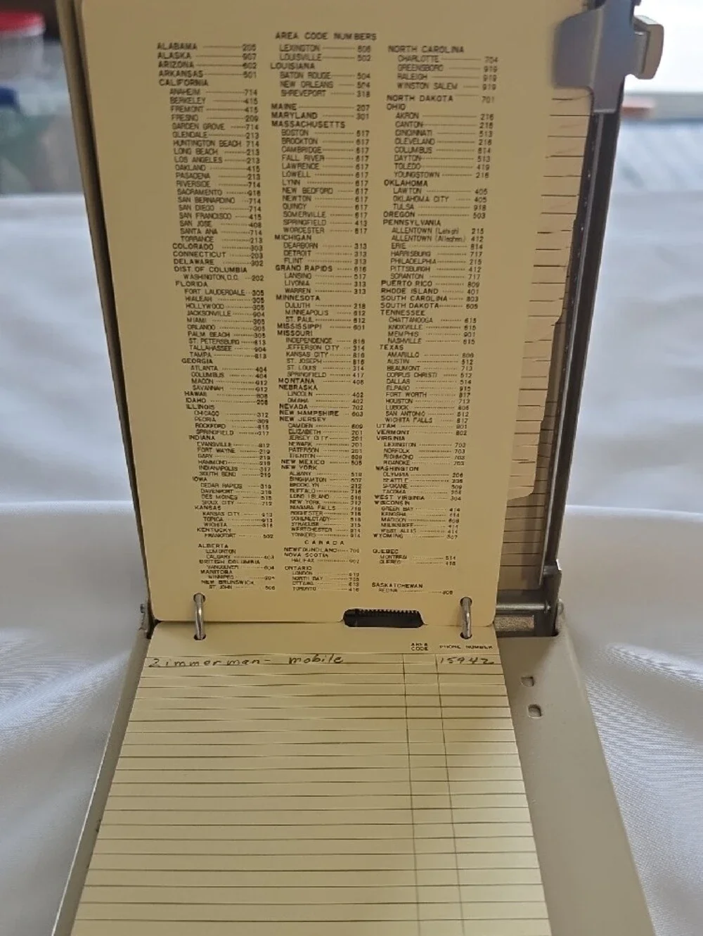 Vintage Bates List Finder Director Model Cream